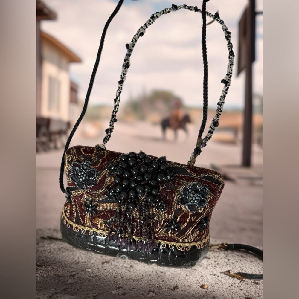 Beaded tapestry bag - Picture 3 of 16